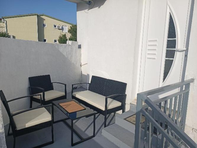 G&S Apartment Tribunj  Bagian luar foto